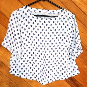 Bongo white medium crop top tshirt with blue and red flowers